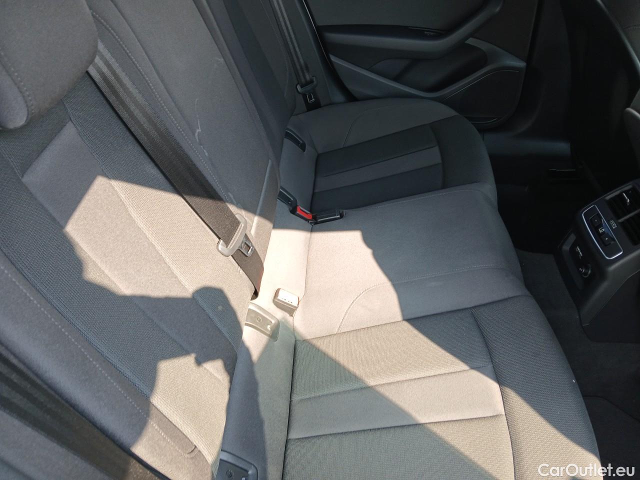  Audi  A5 Sportback AUDI A5 / 2019 / 5P / berlina con portón S Line 35 TDI 120kW S tronic Sportback #36