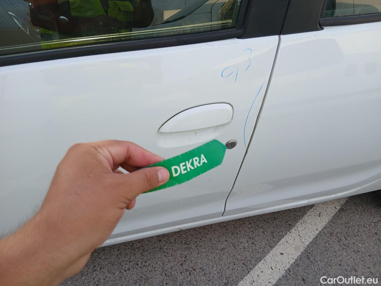 Dacia  Sandero  II Comfort 1.5 dCi 95CV MT5 E6dT #17