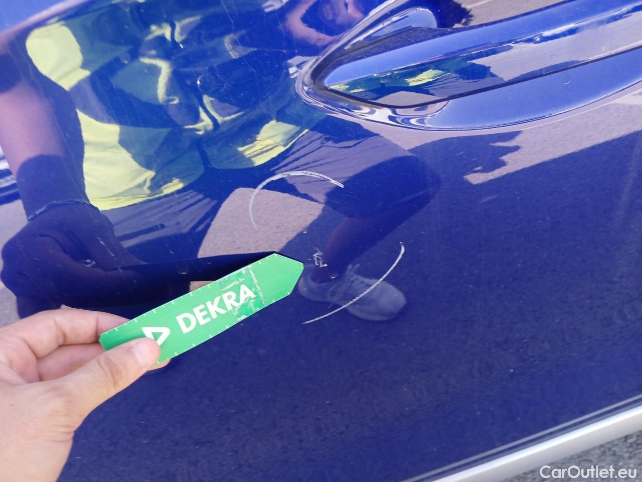  Hyundai   Ioniq HYUNDAI / 2019 / 5P / berlina con portón 1.6 GDI HEV Klass DCT #8