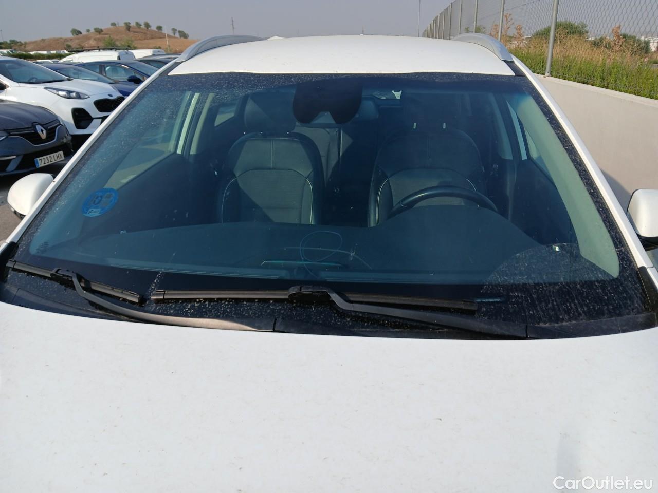  KIA  Niro  e- Drive 205CV #24