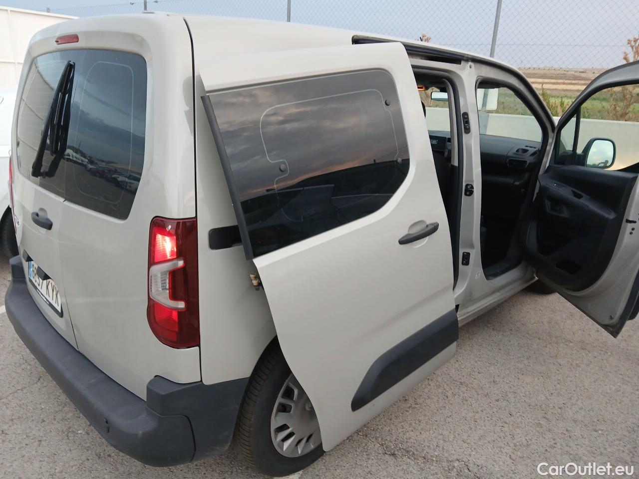  Opel  Combo  Life E Expression 1.5 100CV MT5 E6dT #56