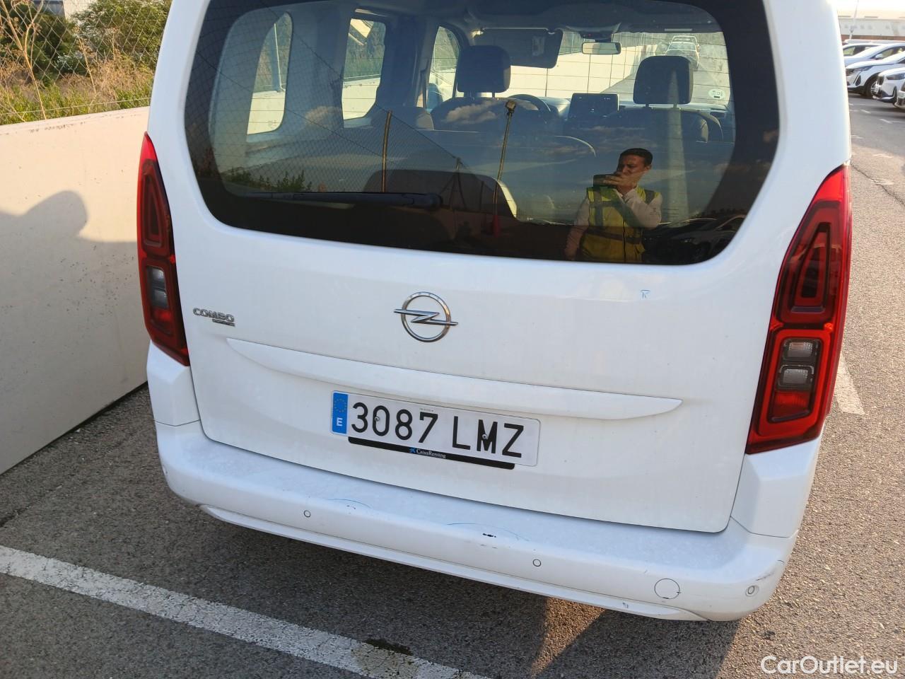  Opel  Combo OPEL  Life / 2018 / 5P / monovolumen compacto 1.5 TD 75kW (100CV) S/S Edition Plus L #20
