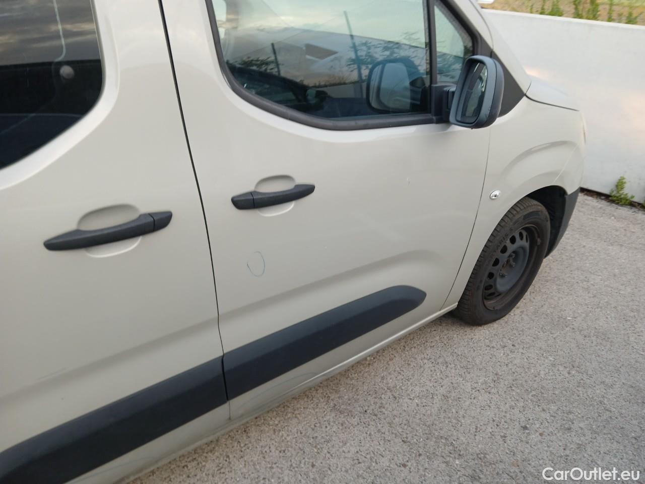  Opel  Combo  Life E Expression 1.5 100CV MT5 E6dT #59