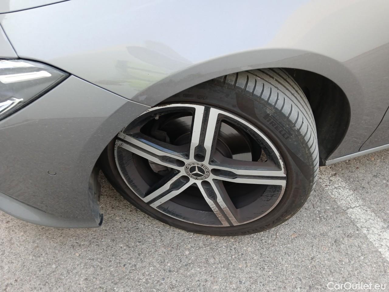  Mercedes  CLA-Klasse Clase CLA CLA 200 (118.687) 1.3 165CV AT7 E6d #2