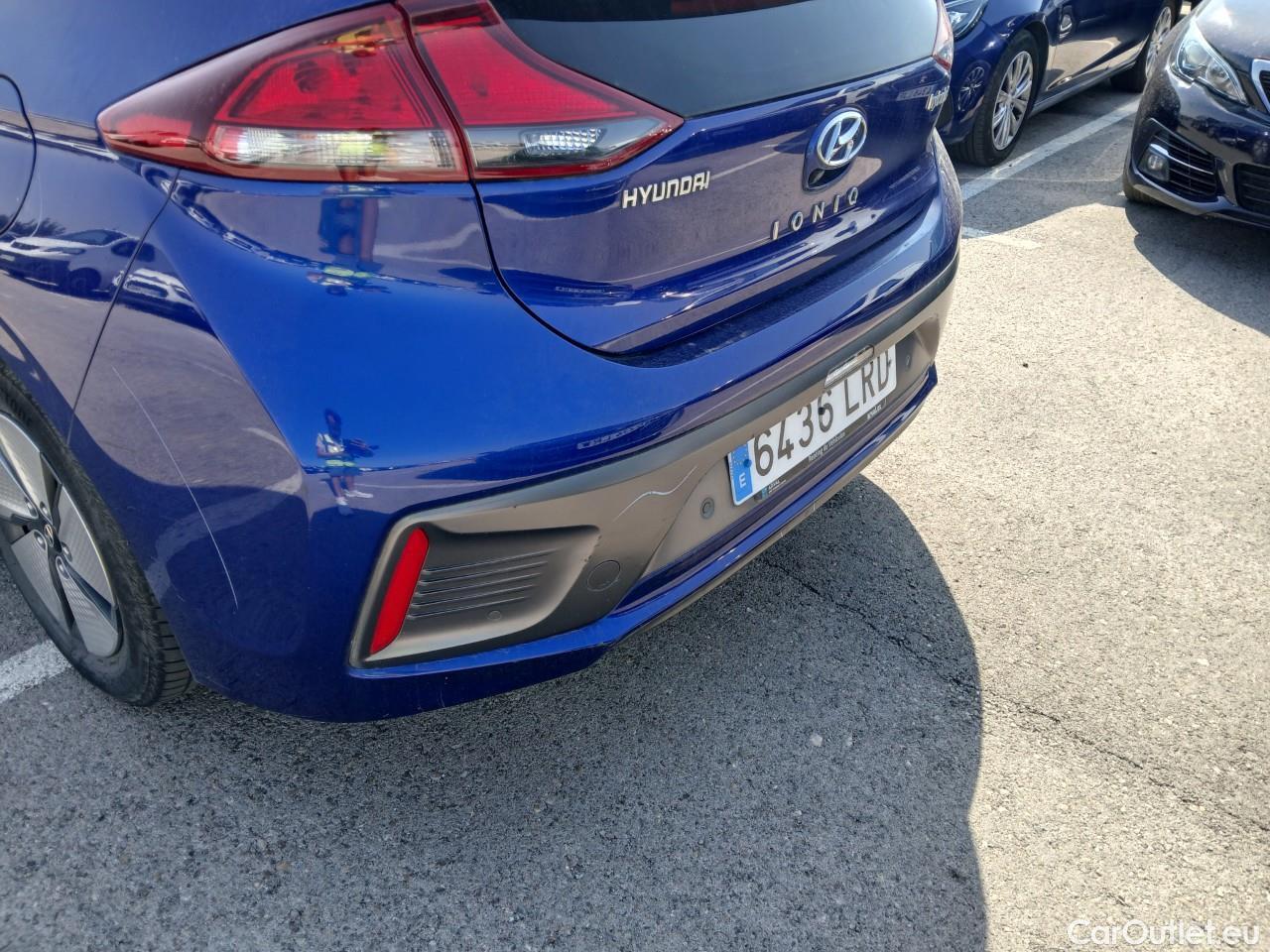 Hyundai   Ioniq HYUNDAI / 2019 / 5P / berlina con portón 1.6 GDI HEV Klass DCT #15