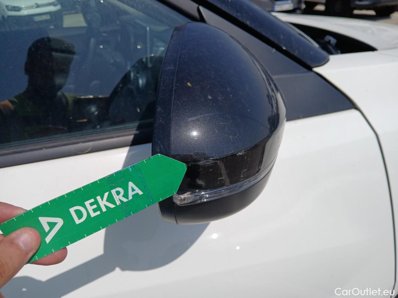  Nissan  Juke NISSAN  / 2019 / 5P / crossover DIG-T 84 kW (114 CV) 6M/T Acenta #23