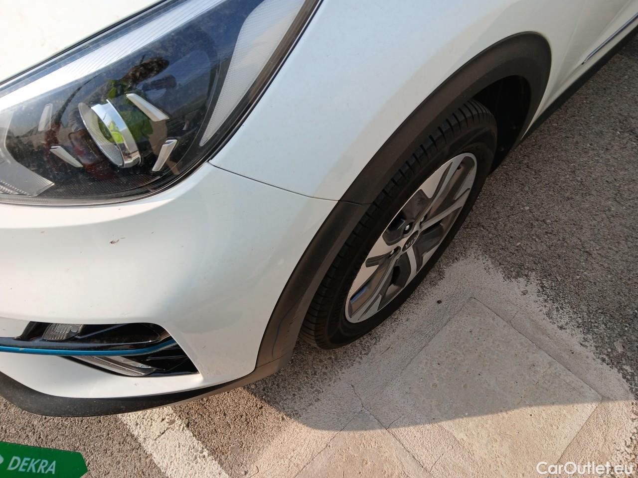  KIA  Niro  e- Drive 205CV #26