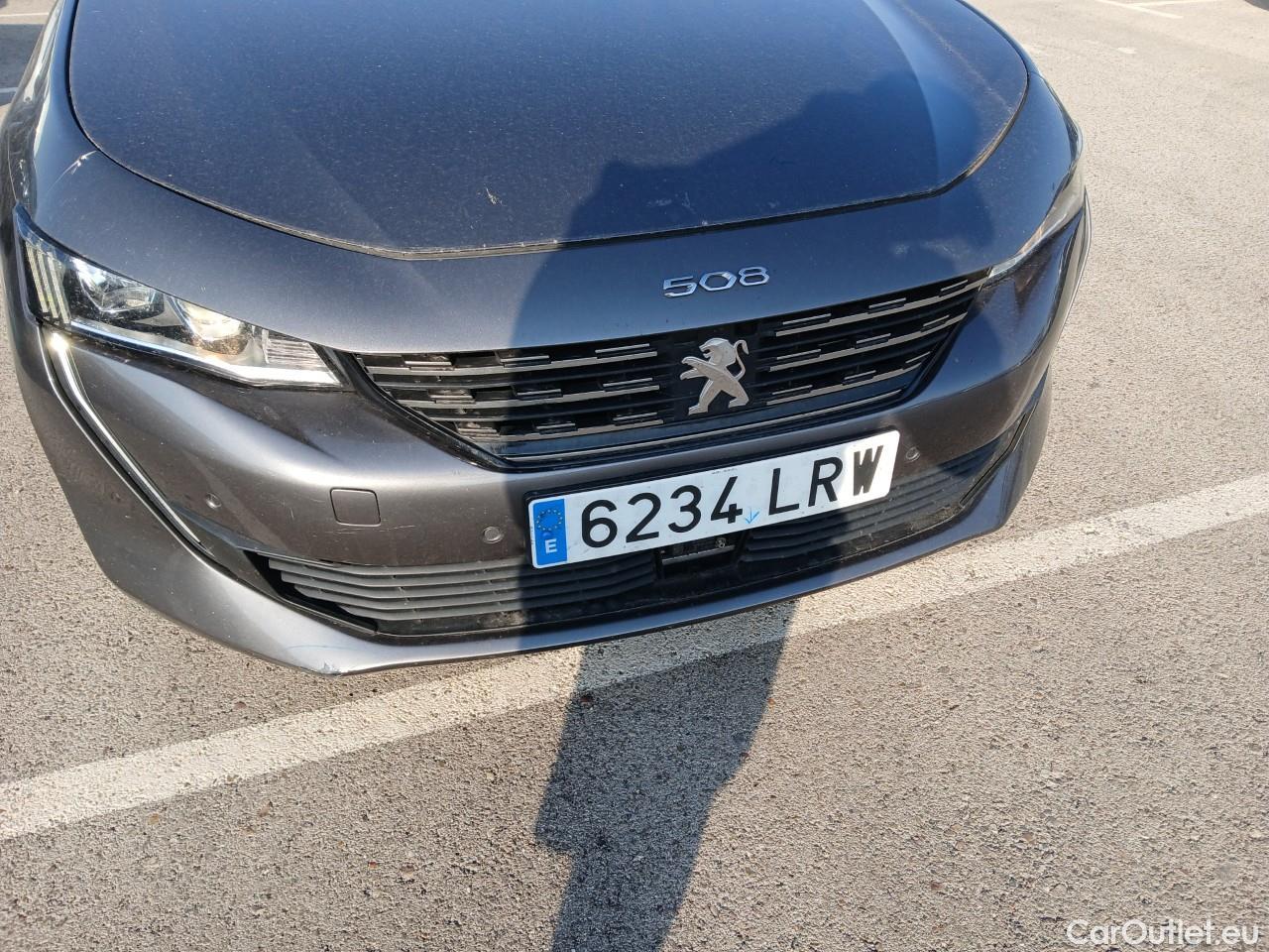  Peugeot  508 PEUGEOT  / 2018 / 5P / berlina con portón 5P Business Line BlueHDi 130 EAT8 (AC) #20