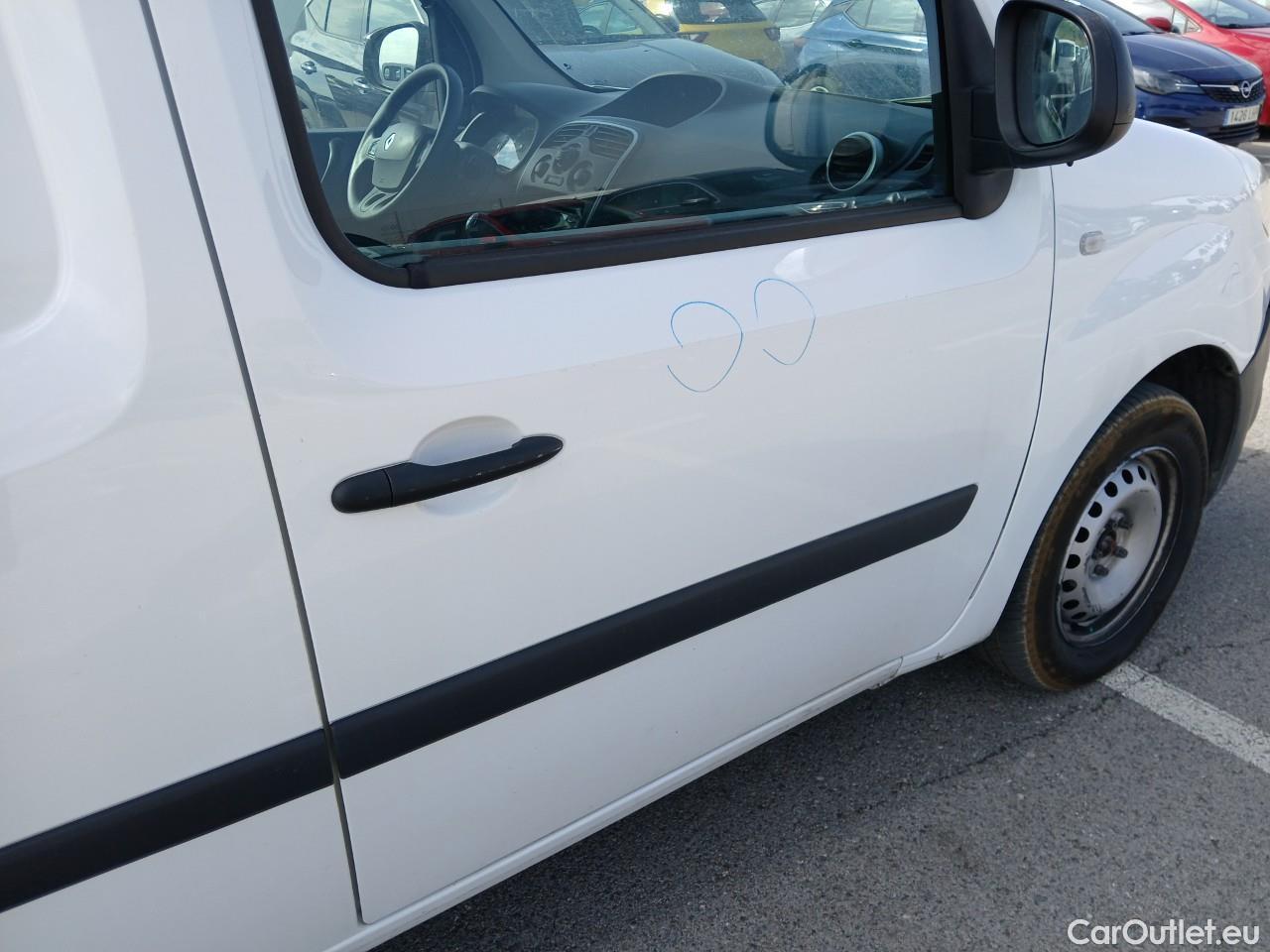  Renault  Kangoo  II Furgón Professional 1.5 dCi 95CV MT6 E6dT #16