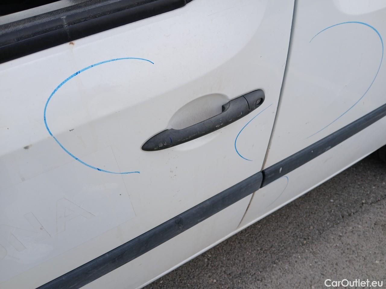  Renault  Kangoo  II Furgón Professional 1.5 dCi 75CV MT5 E6 #27
