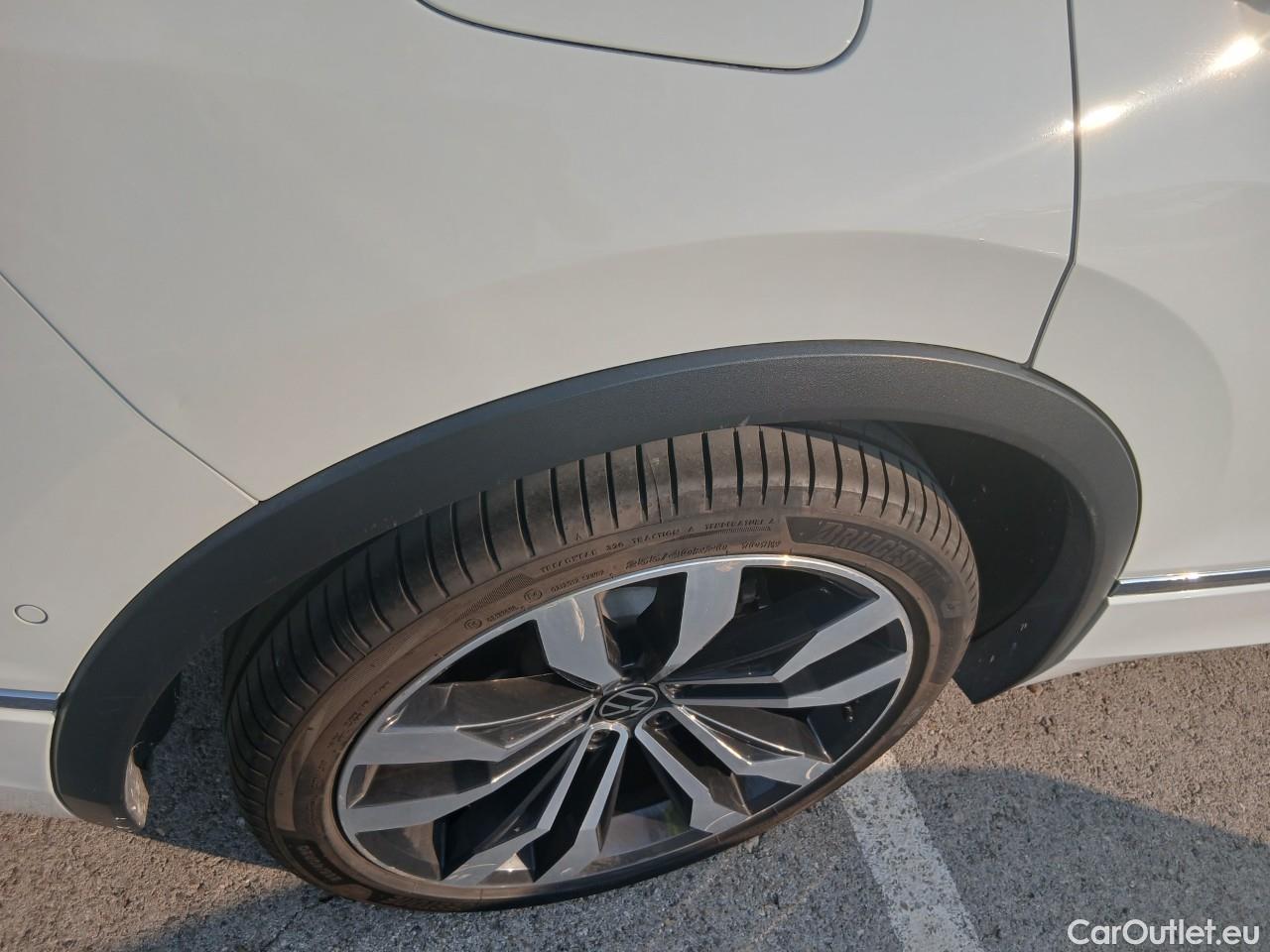 Volkswagen  Tiguan  R-Line 2.0 TDI 150CV AT7 E6d #23