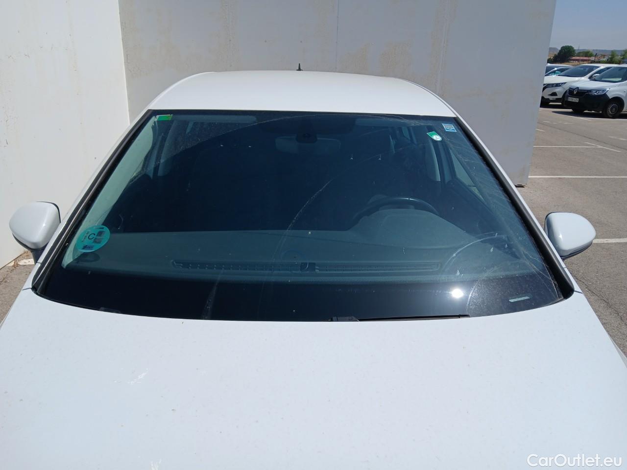  Volkswagen  Golf  VII Berlina Advance 1.6 TDI 115CV MT5 E6 #11