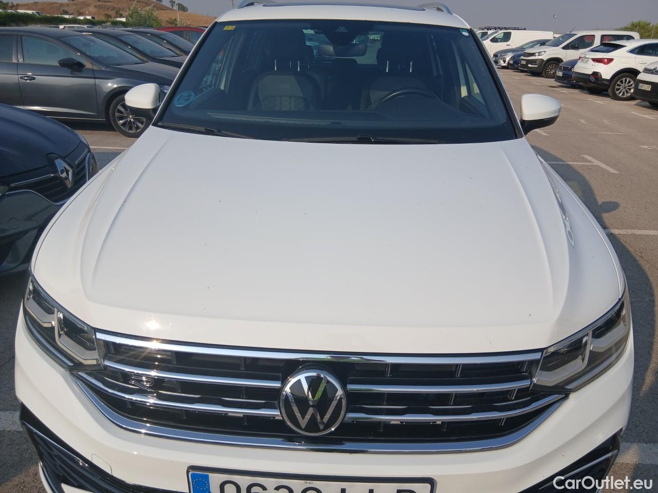  Volkswagen  Tiguan  R-Line 2.0 TDI 150CV AT7 E6d #8