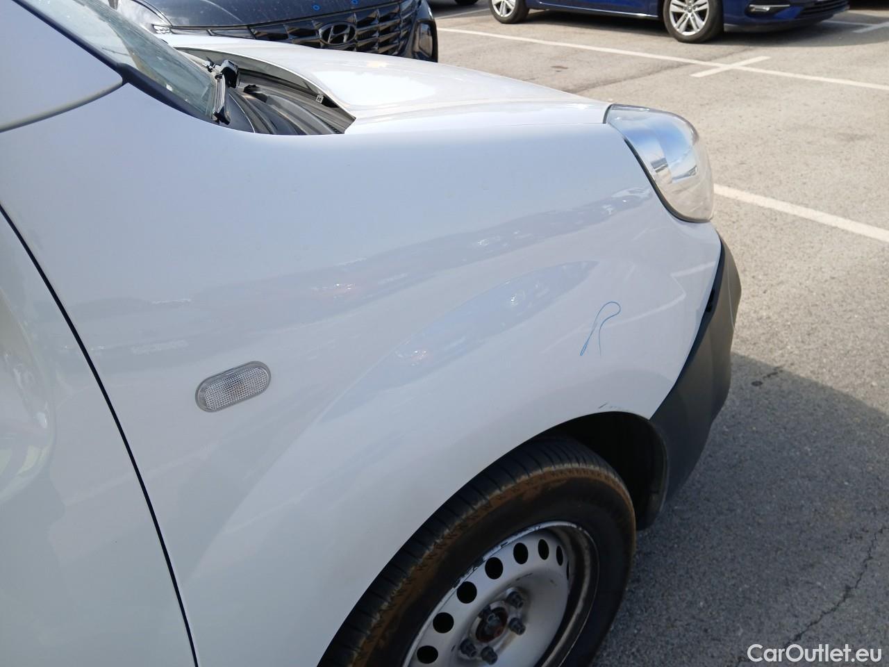  Renault  Kangoo  II Furgón Professional 1.5 dCi 95CV MT6 E6dT #23
