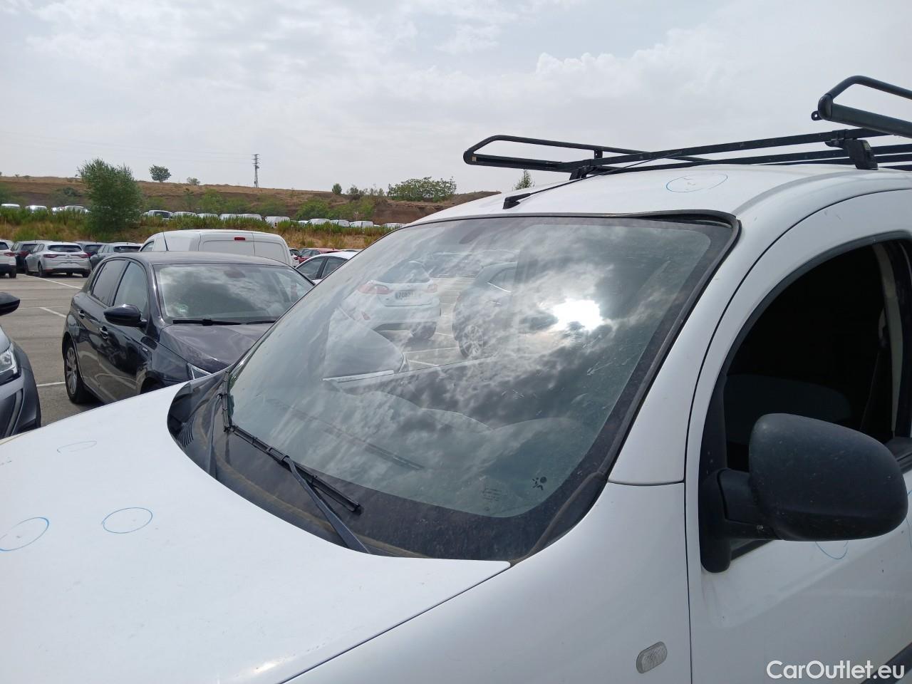  Renault  Kangoo  II Furgón Professional 1.5 dCi 75CV MT5 E6 #75
