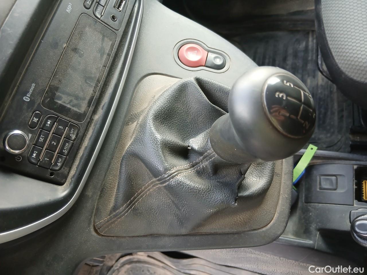  Renault  Kangoo  II Furgón Professional 1.5 dCi 75CV MT5 E6 #35