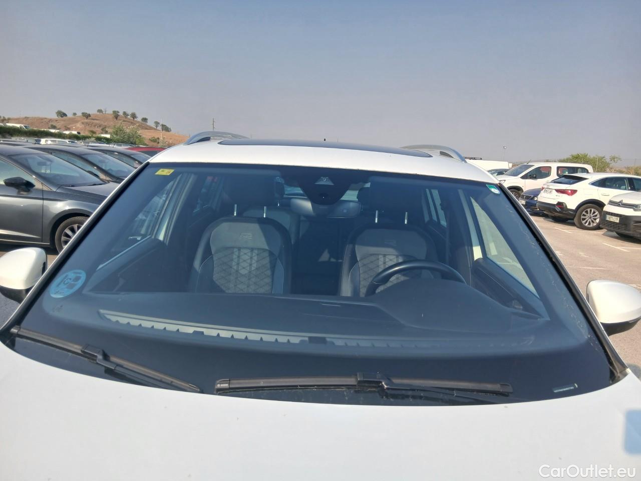  Volkswagen  Tiguan  R-Line 2.0 TDI 150CV AT7 E6d #9