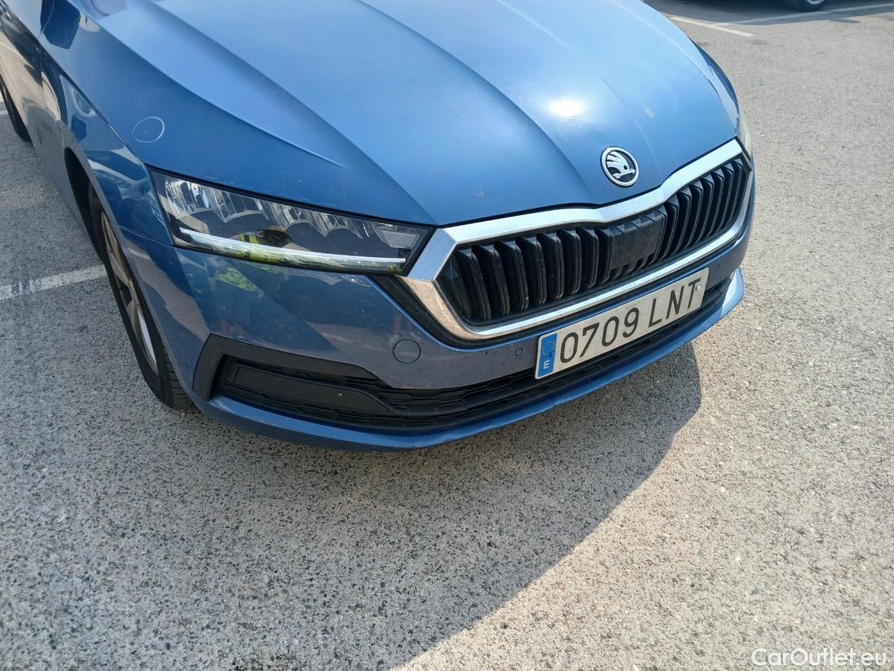  Skoda  Octavia  Berlina Ambition 2.0 TDI 115CV MT6 E6d #4