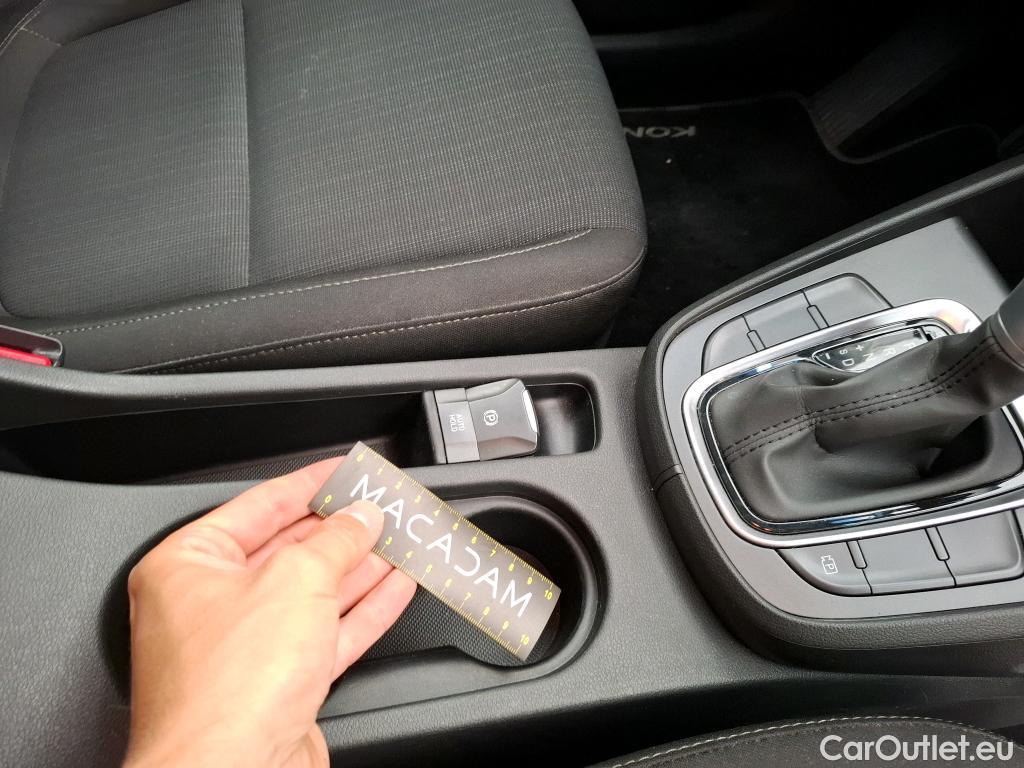  Hyundai  Konna Kona Business Hybrid 2WD 1.6 GDI 140CV BVA6 E6d #14