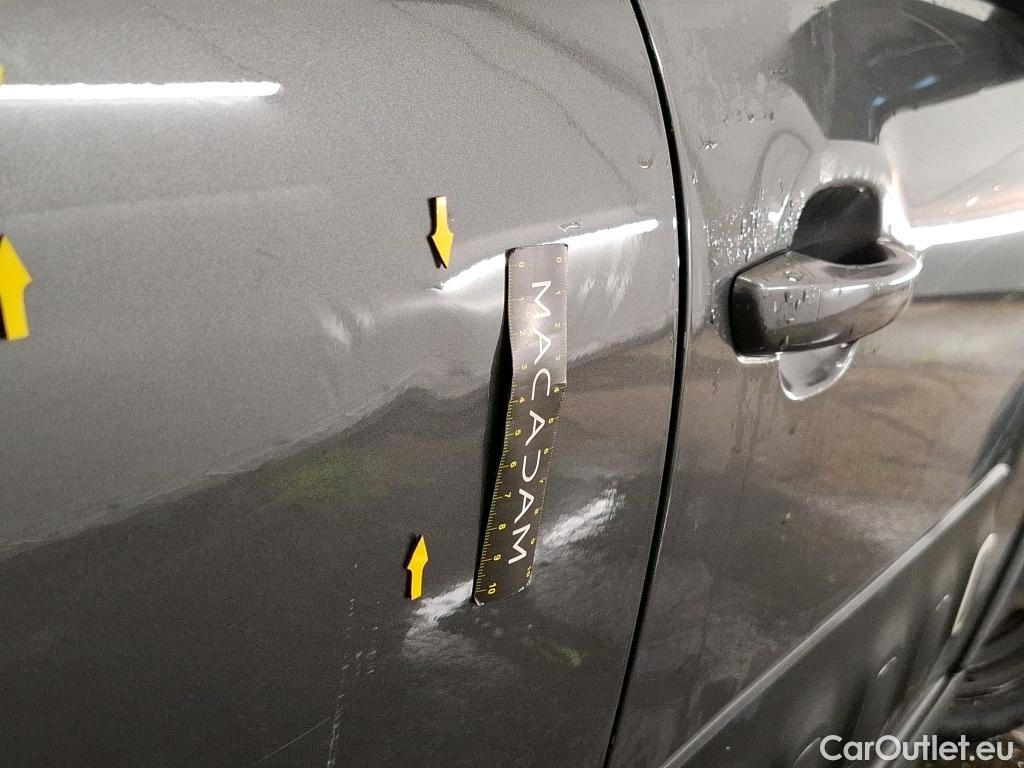  Citroen  C3 CITROEN  5p Berline PureTech 110 S&S BVM6 Shine Business #5