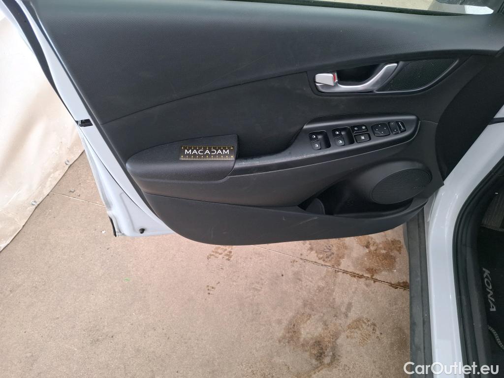  Hyundai  Konna Kona Business Hybrid 2WD 1.6 GDI 140CV BVA6 E6d #26
