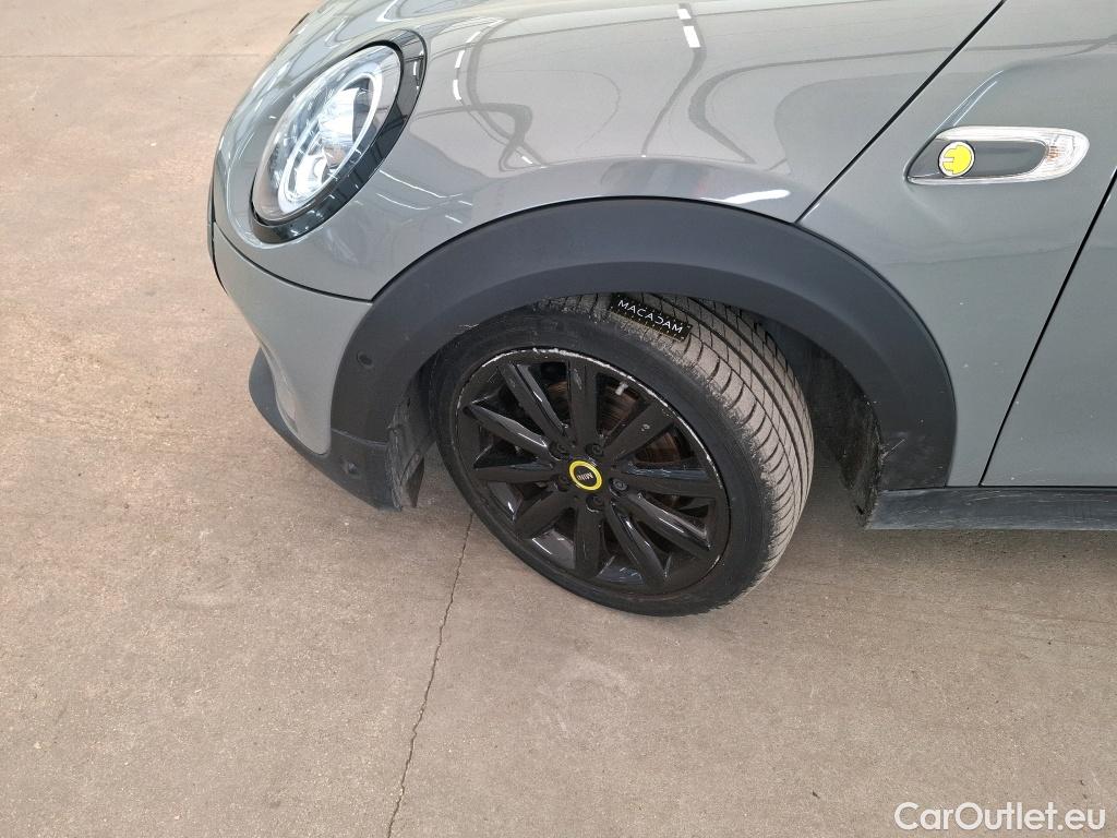  Mini  Cooper MINI Mini / 2014 / 3P / Berline  SE Finition Yours 184 ch BVA #4