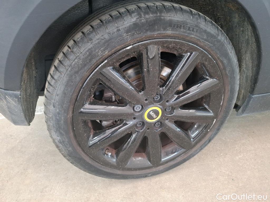  Mini  Cooper MINI Mini / 2014 / 3P / Berline  SE Finition Yours 184 ch BVA #23