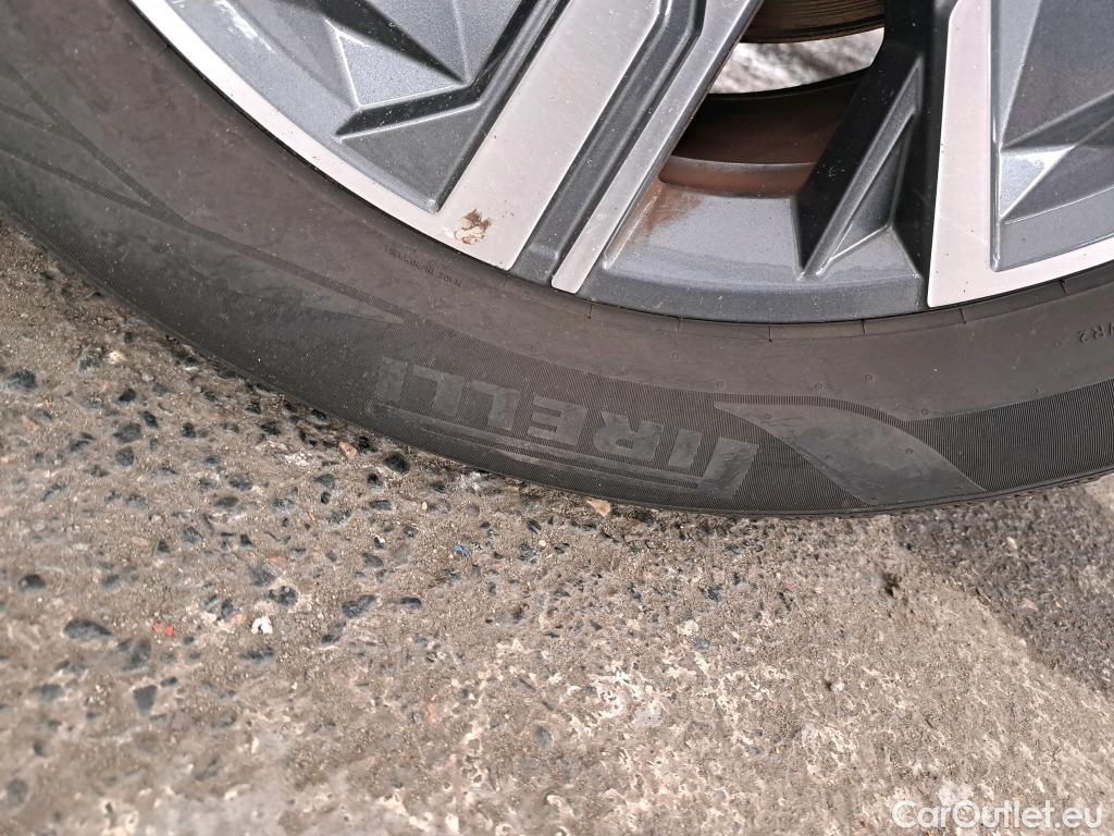  Hyundai  Tucson  Business Hybrid 2WD 1.6 T-GDI 230CV BVA6 E6d #37