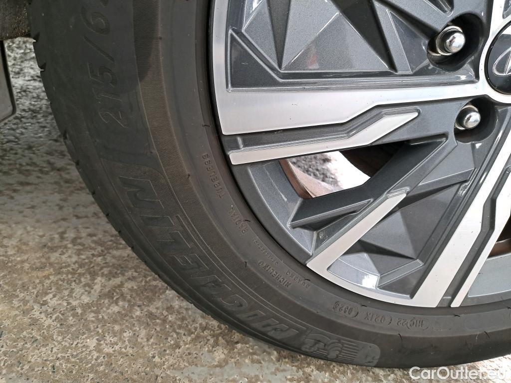  Hyundai  Tucson  Business Hybrid 2WD 1.6 T-GDI 230CV BVA6 E6d #32