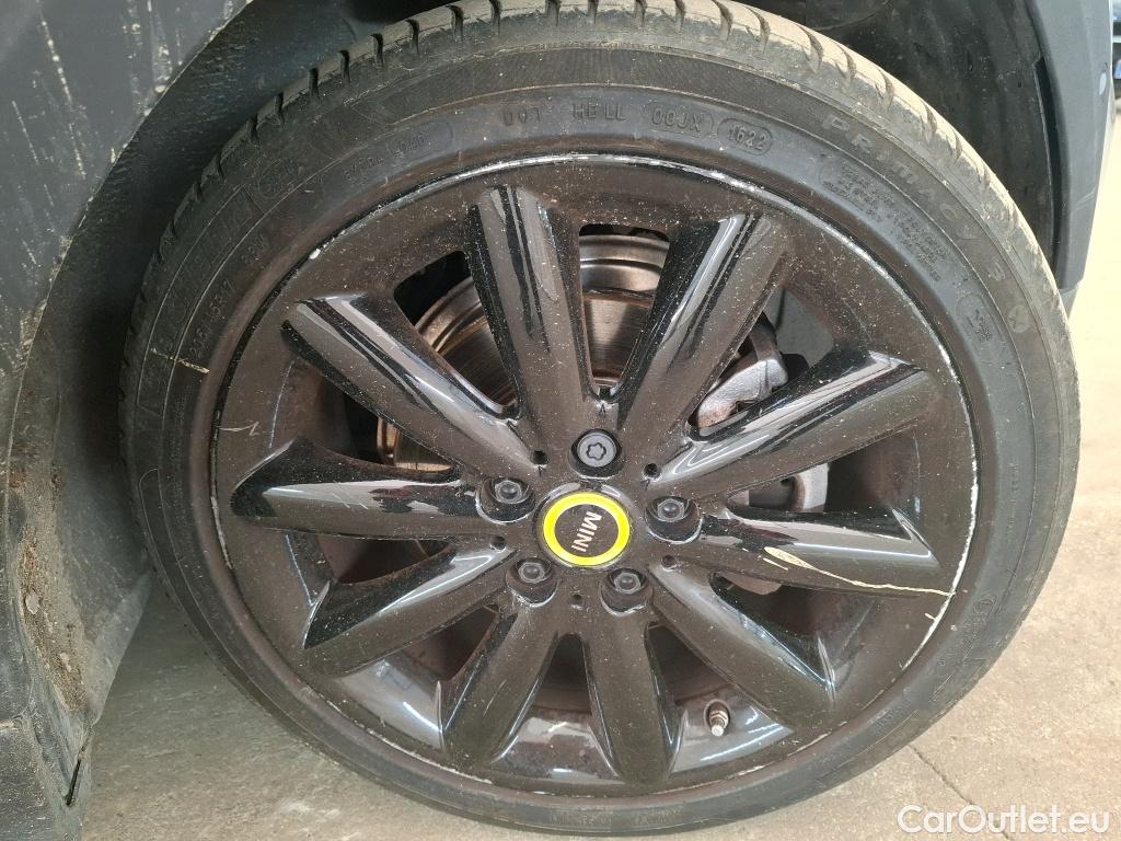  Mini  Cooper MINI Mini / 2014 / 3P / Berline  SE Finition Yours 184 ch BVA #24