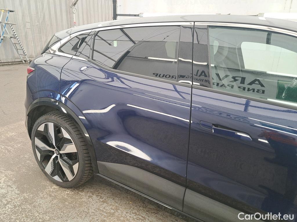  Renault  Megane-e RENAULT Megane E-TECH / 2022 / 5P / Berline techno EV60 220ch optimum charge #14