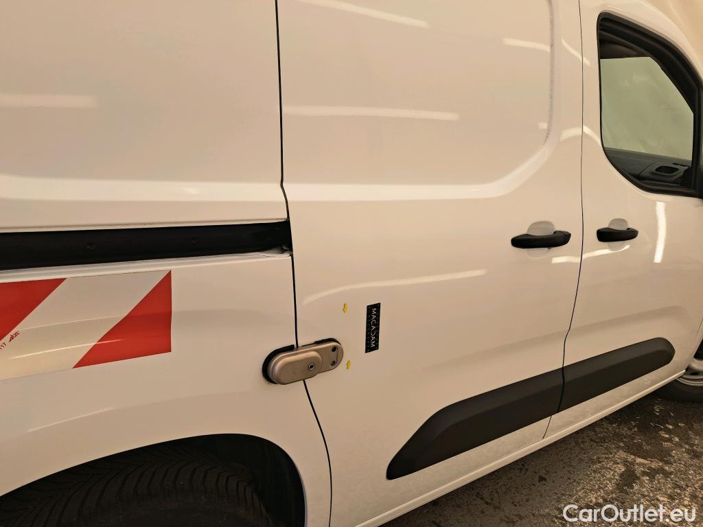  Citroen  Berlingo  Fourgon Worker M 1000 1.2 PureTech 130CV BVA8 E6d #1