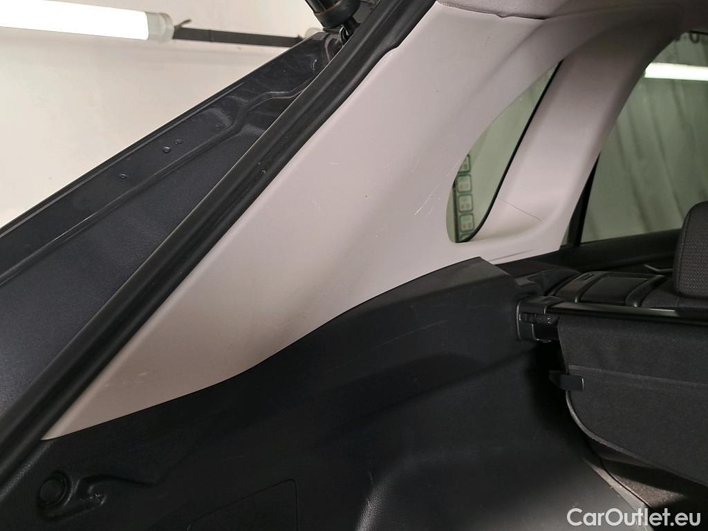  Toyota  RAV4 TOYOTA  Hybride / 2018 / 5P / SUV Hybride 2WD Dynamic Business St Hyb Acad #2
