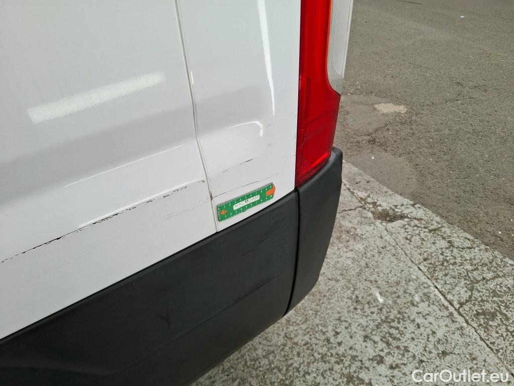  Fiat  Ducato FIAT   2014  4P  Fourgon tôlé 3 0 C H1 2 3 Multijet 120 Pack Pro Nav #8