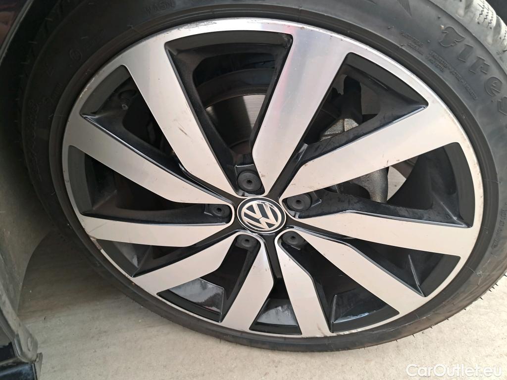  Volkswagen  Golf  VII Berline Carat BMT 1.5 TSI 150CV BVA7 E6dT #11