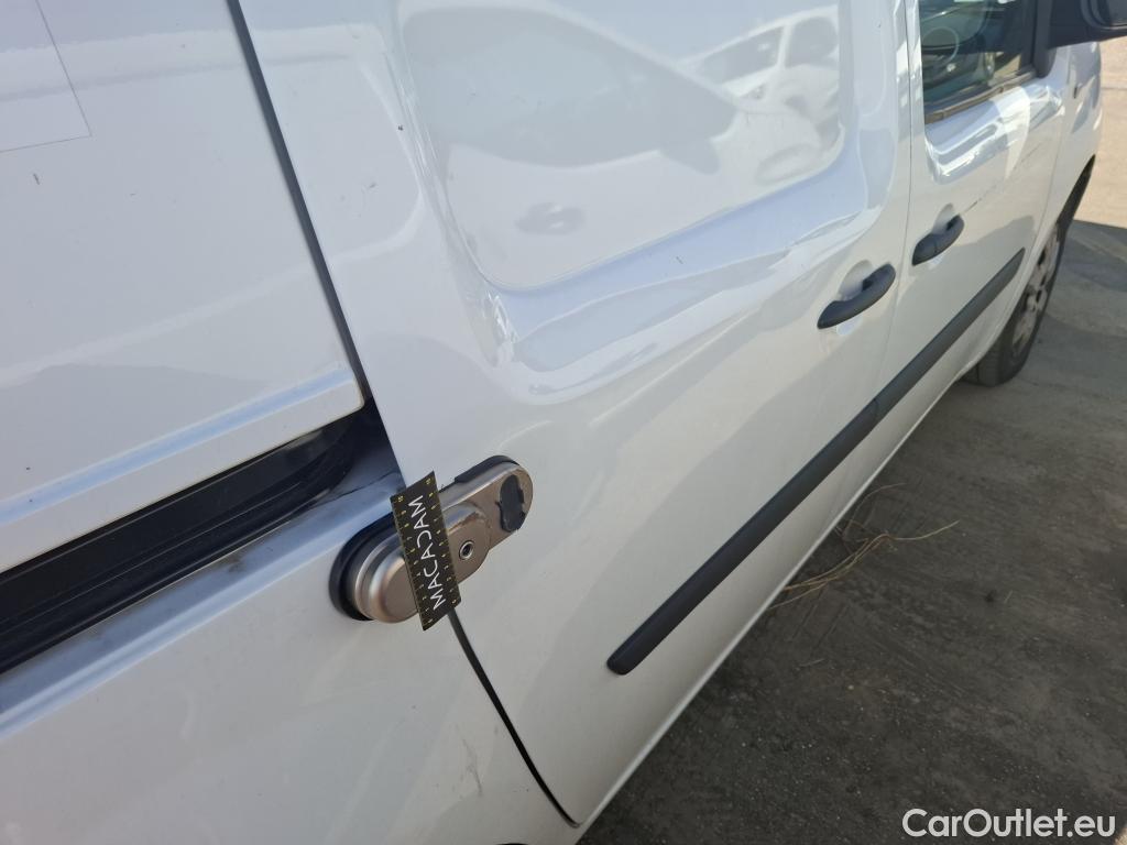  Renault  Kangoo  II Express Grand Confort (L1) 1.5 dCi 80CV BVM6 E6dT #18
