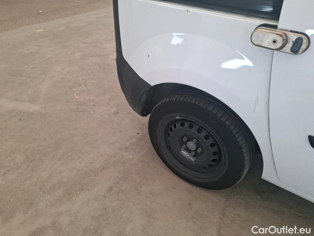  Renault  Kangoo  II Express Grand Confort (L1) 1.5 dCi 80CV BVM6 E6dT #47