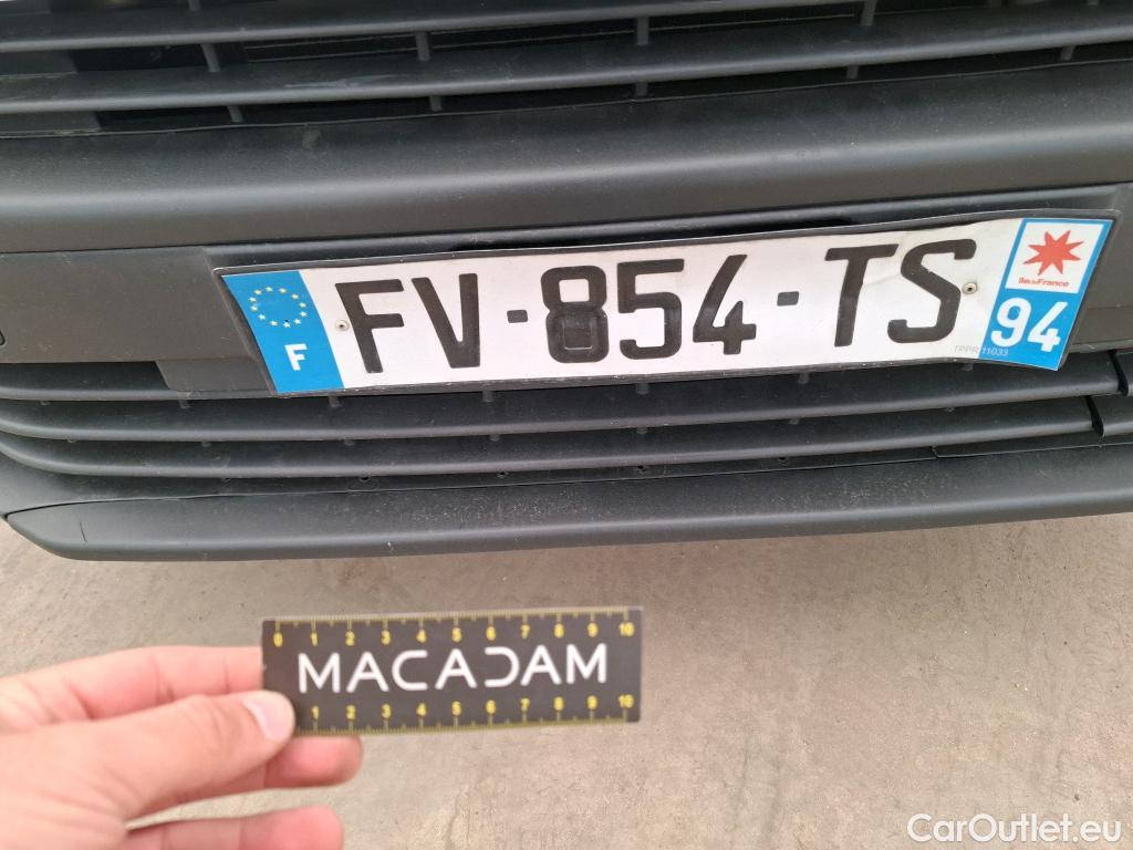  Toyota  Proace TOYOTA  VU 4p Fourgon 2.0 D MEDIUM 120 D-4D DYNAMIC #54