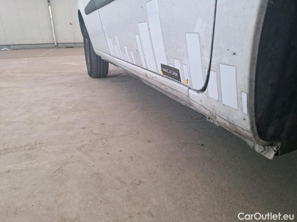  Renault  Kangoo  II Express Grand Confort (L1) 1.5 dCi 80CV BVM6 E6dT #33
