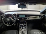  Alfa Romeo   STELVIO ALFA ROMEO / 2017 / 5P / SUV 2.2 TD 160 CV SUPER BUSINESS AT8 RWD #3