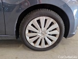  Nissan  Micra NISSAN  / 2016 / 5P / BERLINA IG¿T 92 ACENTA #17