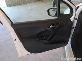  Peugeot  208 PEUGEOT  / 2015 / 5P / BERLINA ACTIVE BLUEHDI 100CV S/S #110