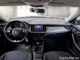  Skoda  KAMIQ SKODA  / 2019 / 5P / SUV 1.0 G-TEC 66KW AMBITION #3