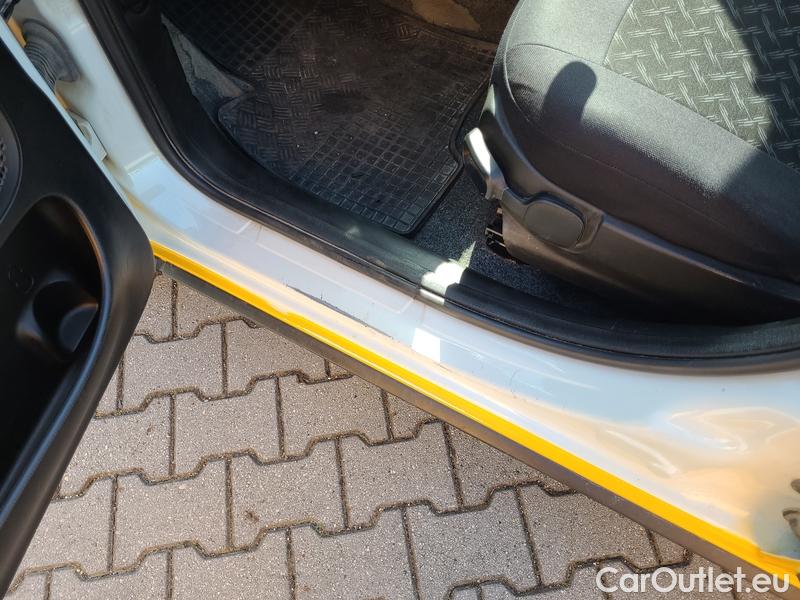  Fiat  Panda  3 (2012)  1.3MJET 95 Wild 4x4 #7