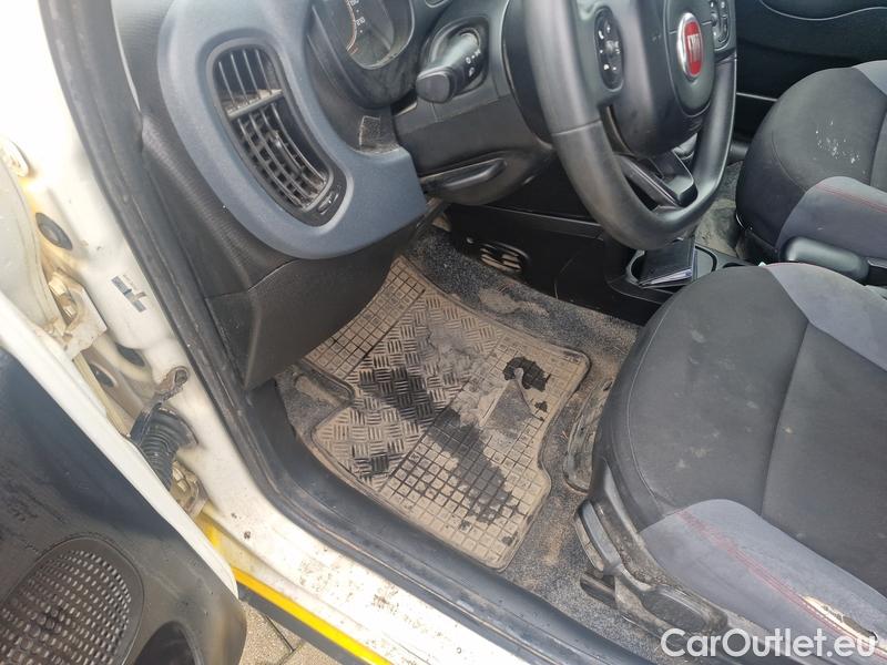  Fiat  Panda  (2012)  1.3MJET 95 Wild 4x4 #10