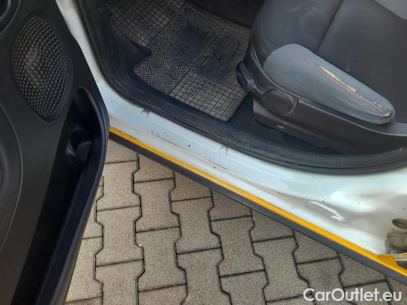  Fiat  Panda  3 (2012)  1.3MJET 95 Wild 4x4 #10