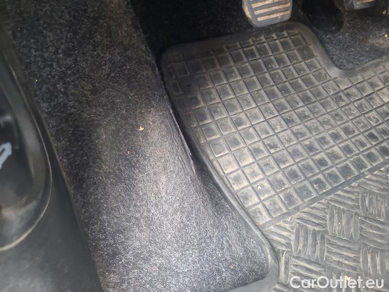  Fiat  Panda  3 (2012)  1.3MJET 95 Wild 4x4 #6