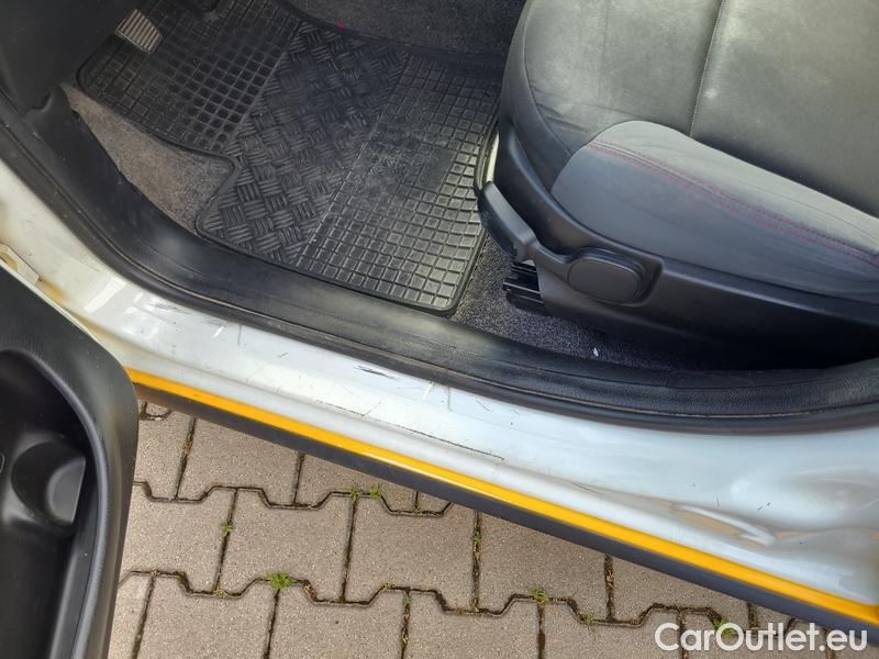  Fiat  Panda  3 (2012)  1.3MJET 95 Wild 4x4 #2