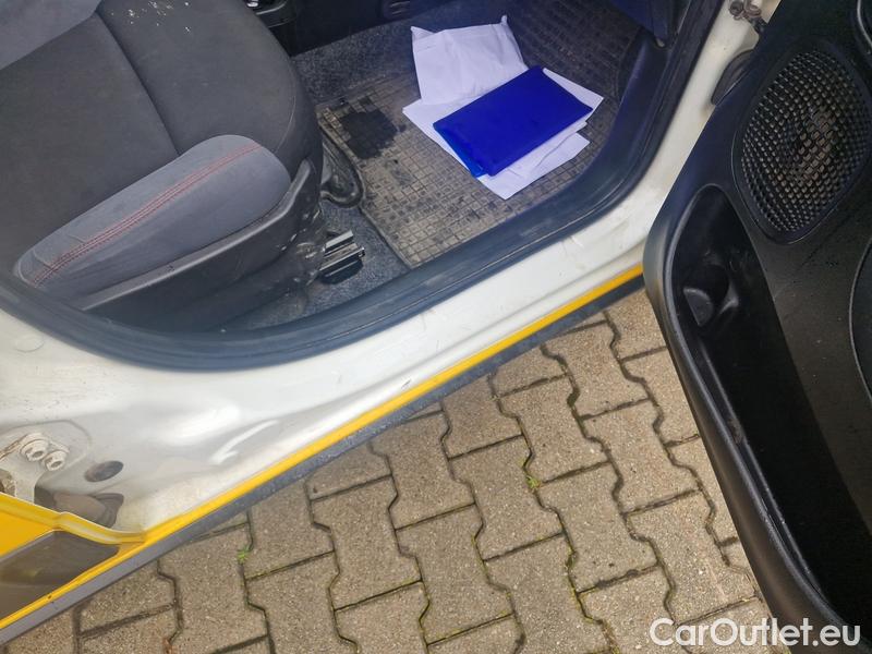  Fiat  Panda  (2012)  1.3MJET 95 Wild 4x4 #3
