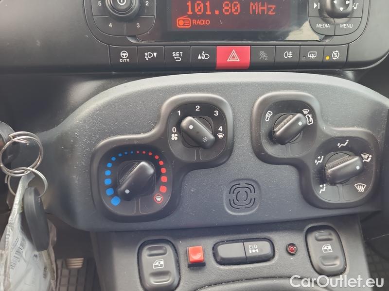  Fiat  Panda  3 (2012)  1.3MJET 95 Wild 4x4 #19